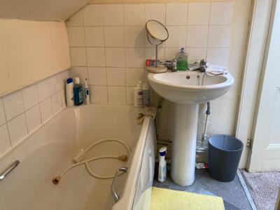 Picture 3